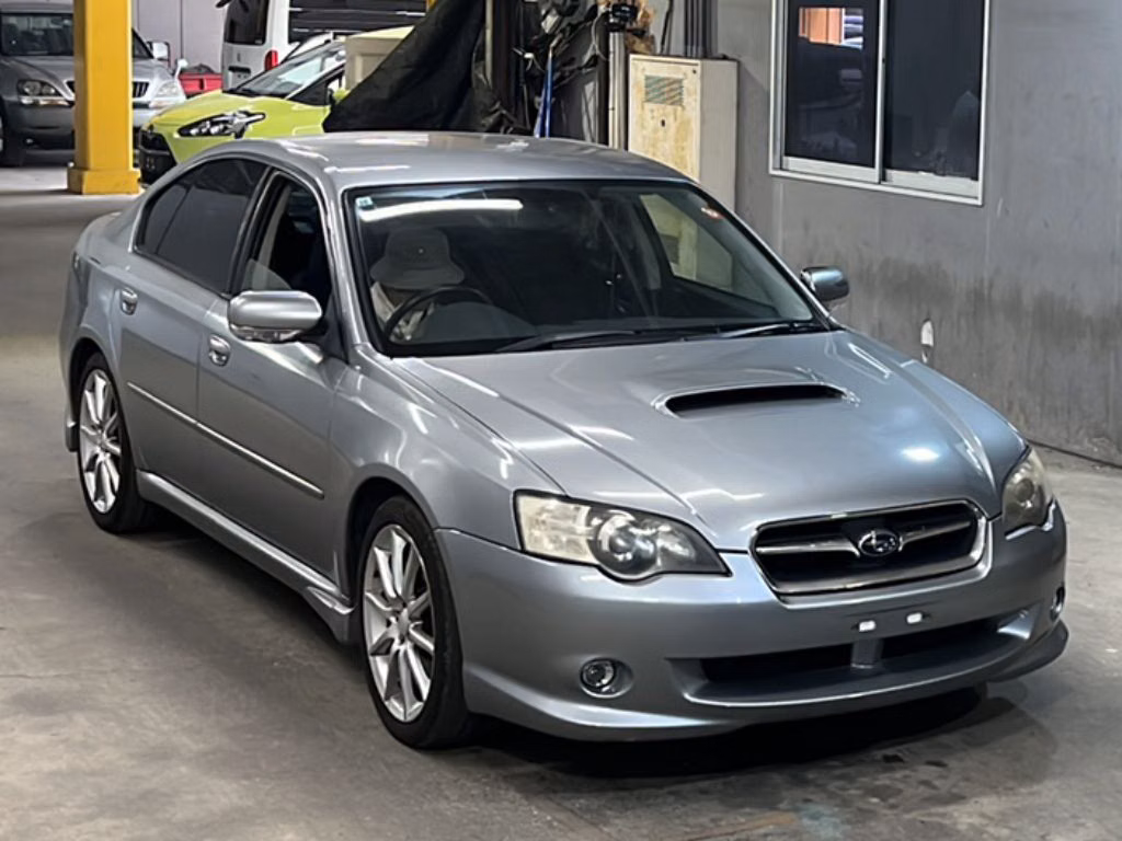 SUBARU LEGACY B4