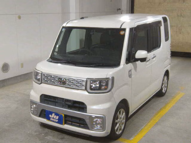 TOYOTA PIXIS MEGA