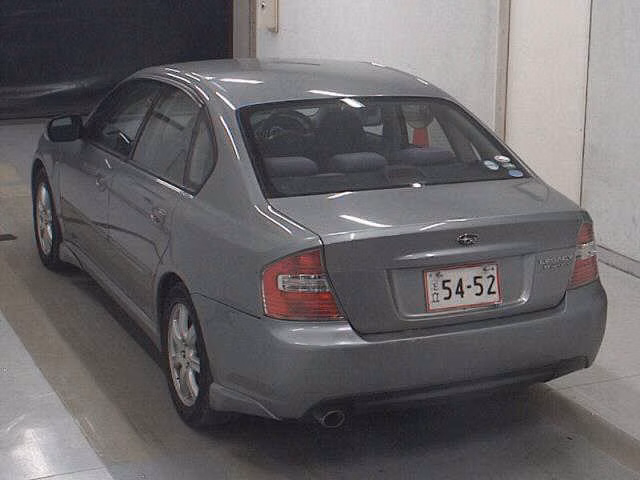 SUBARU LEGACY B4
