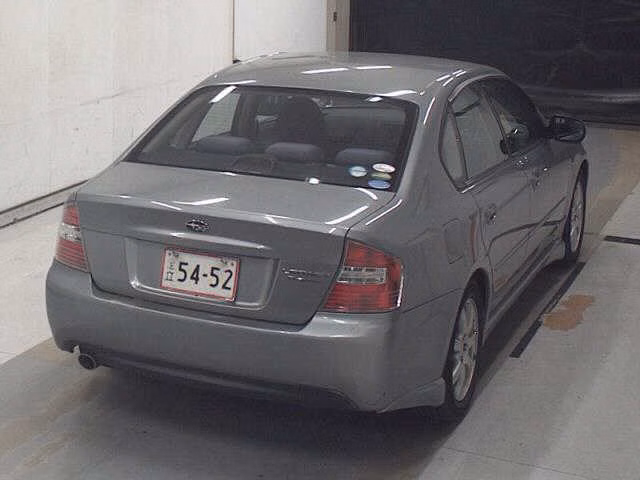 SUBARU LEGACY B4