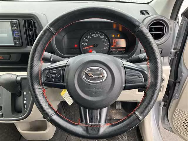 DAIHATSU BOON