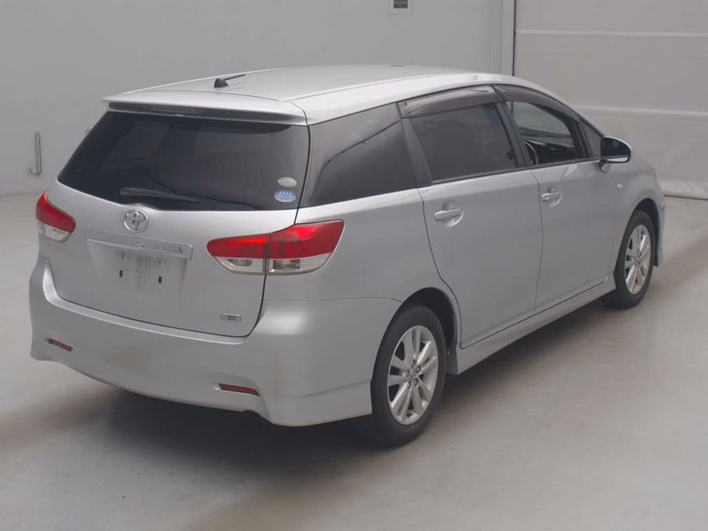 TOYOTA WISH