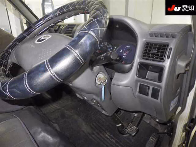 MAZDA BONGO