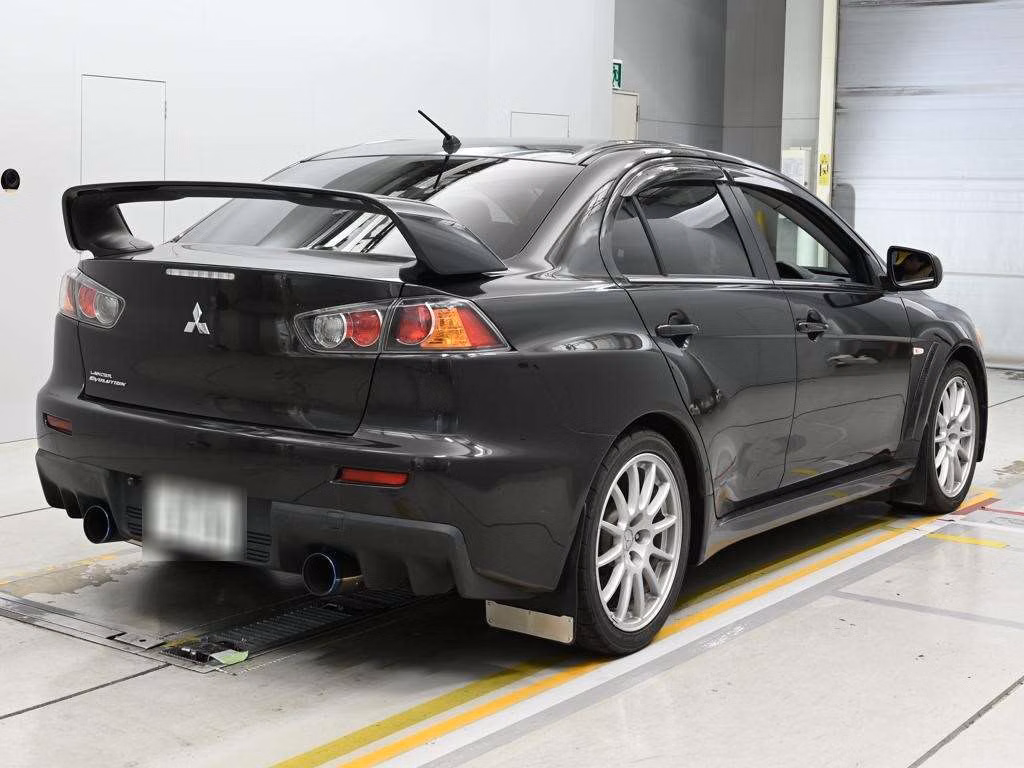 MITSUBISHI LANCER EVOLUTION