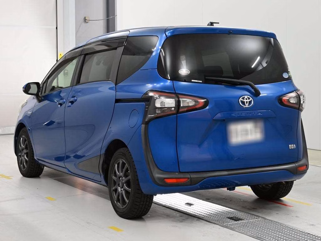 TOYOTA SIENTA