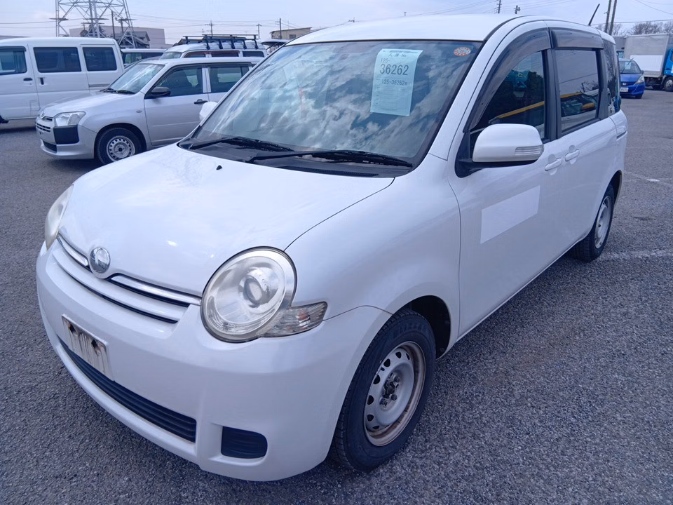TOYOTA SIENTA