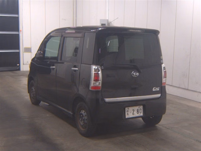 DAIHATSU TANTO EXE
