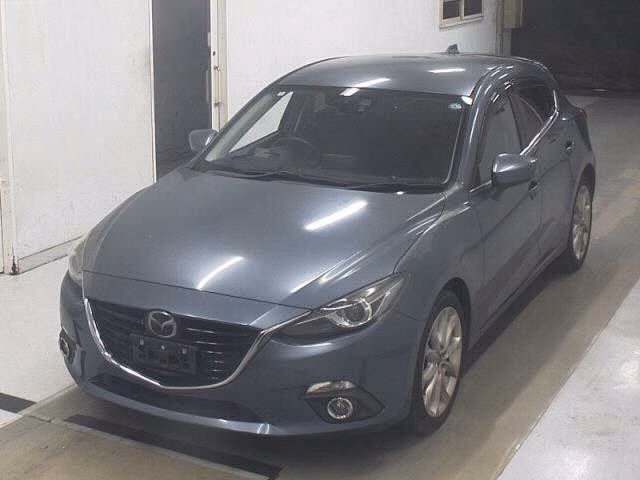 MAZDA AXELA