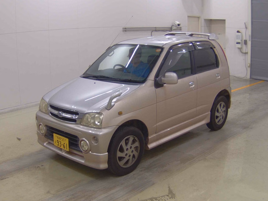 DAIHATSU TERIOS KID