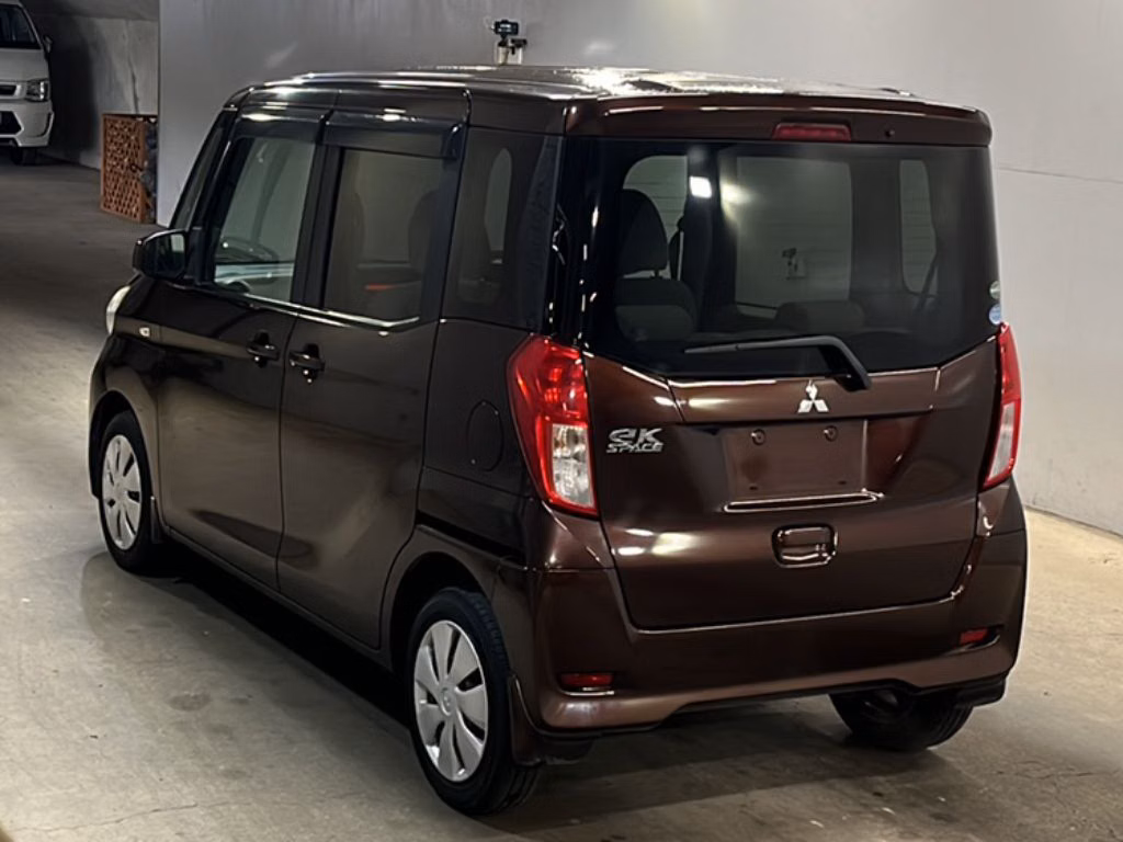 MITSUBISHI EK SPACE