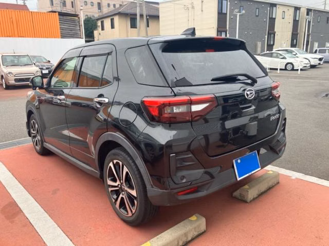 DAIHATSU ROCKY
