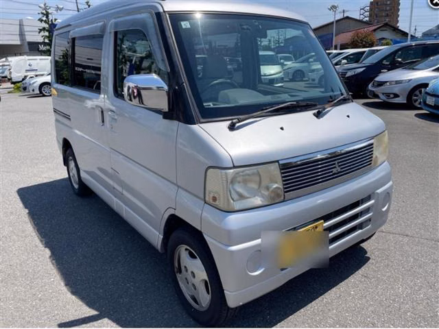 MITSUBISHI TOWN BOX