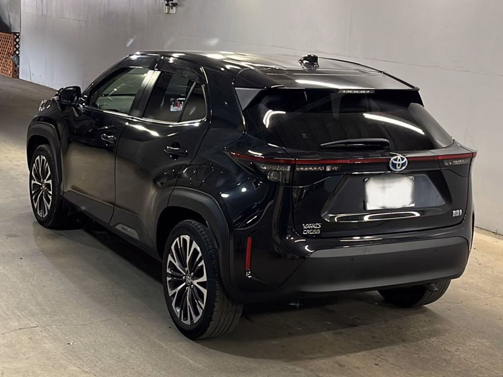 TOYOTA YARIS CROSS