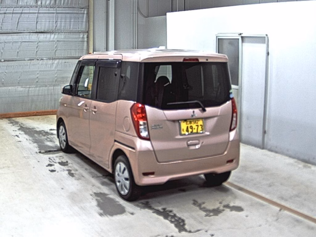 MITSUBISHI EK SPACE