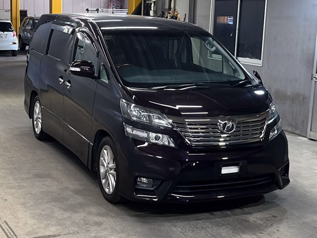 TOYOTA VELLFIRE
