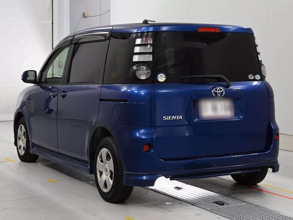 TOYOTA SIENTA