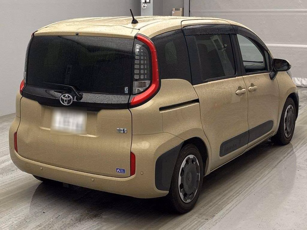 TOYOTA SIENTA