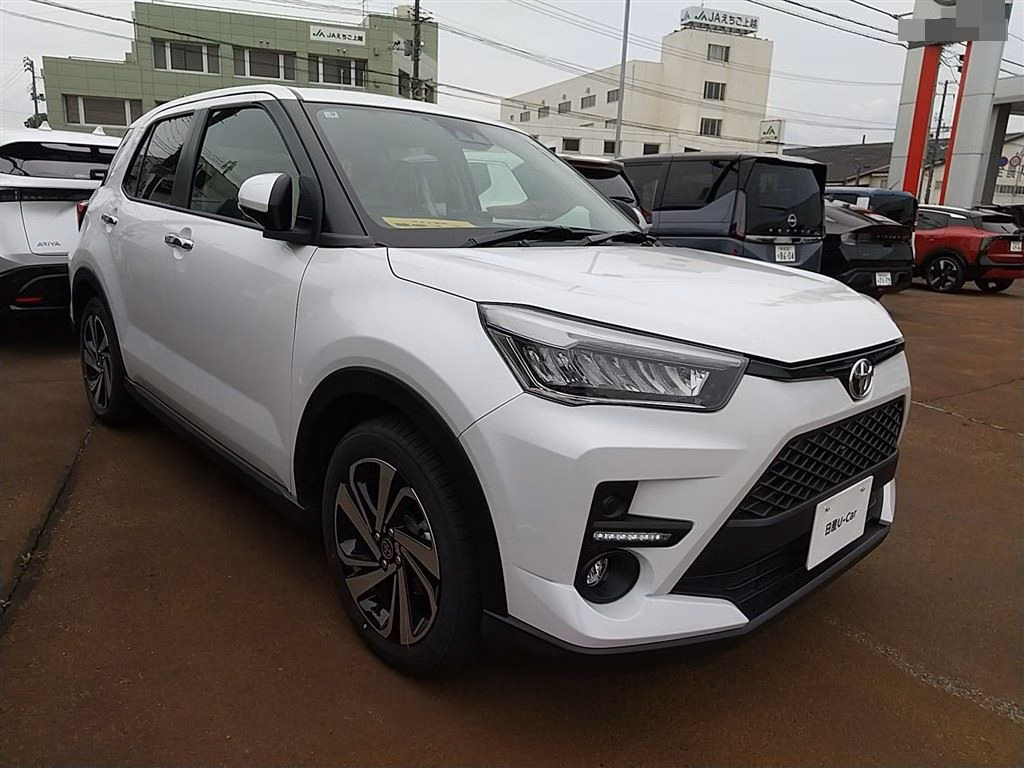 TOYOTA RAIZE