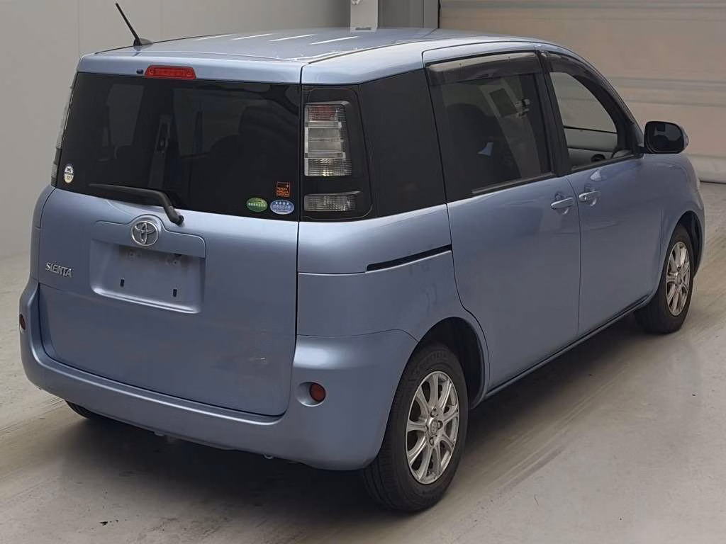 TOYOTA SIENTA