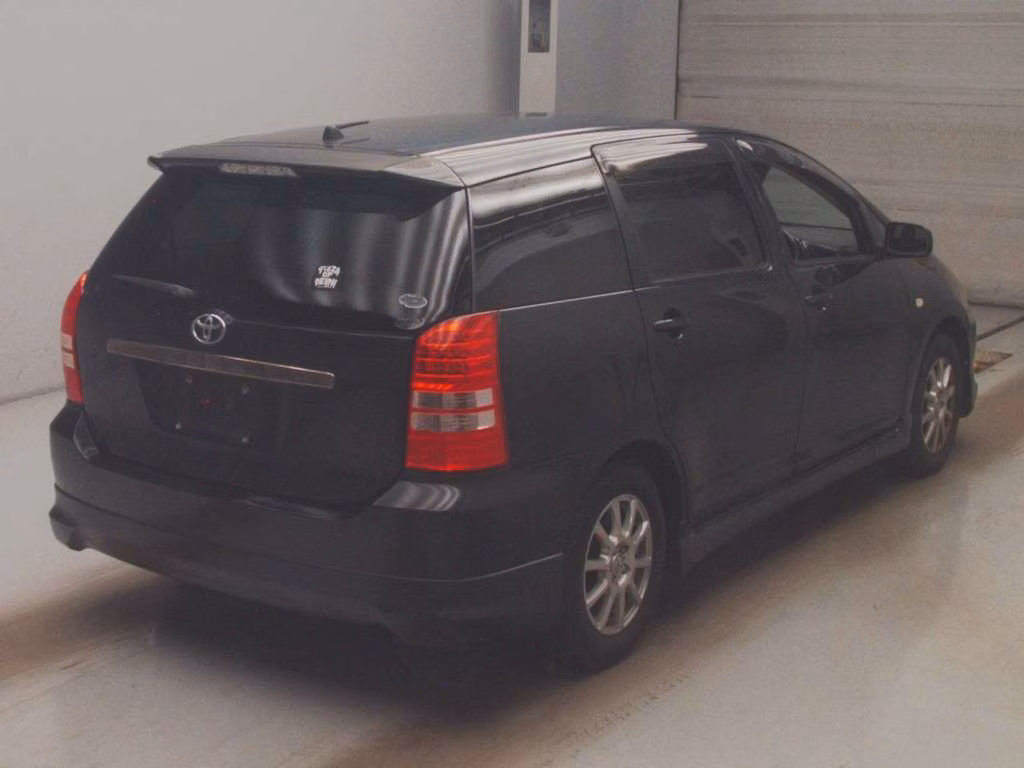TOYOTA WISH