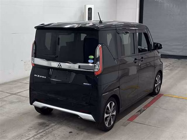 MITSUBISHI EK SPACE