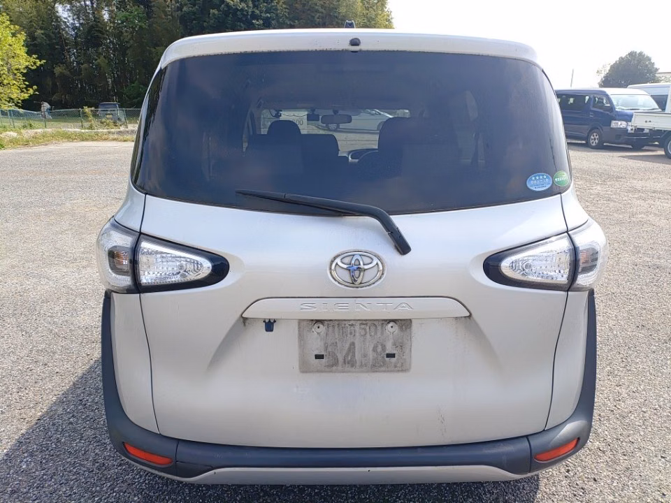 TOYOTA SIENTA