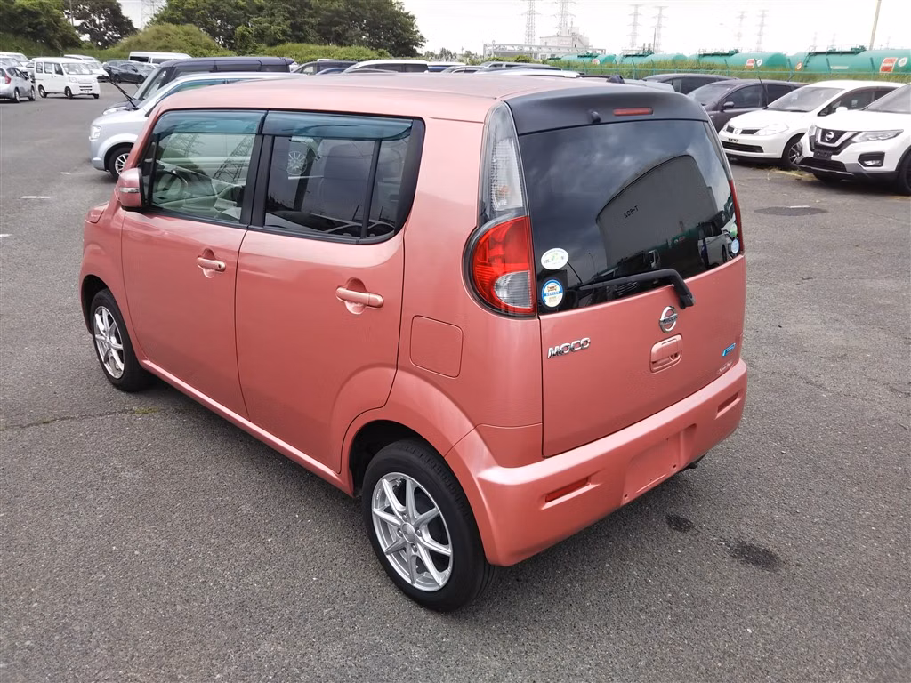 NISSAN MOCO
