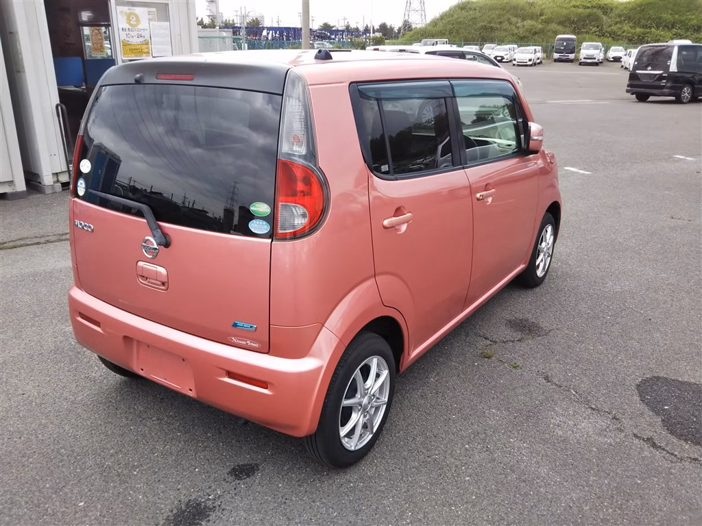 NISSAN MOCO