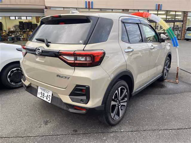 DAIHATSU ROCKY