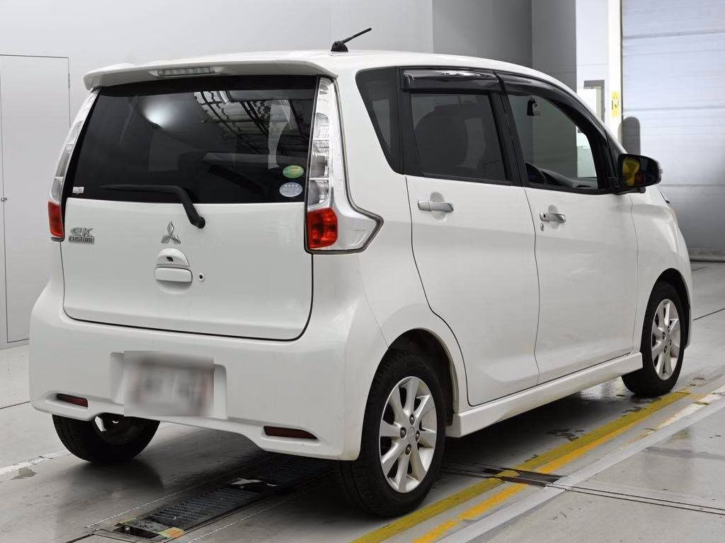 MITSUBISHI EK CUSTOM