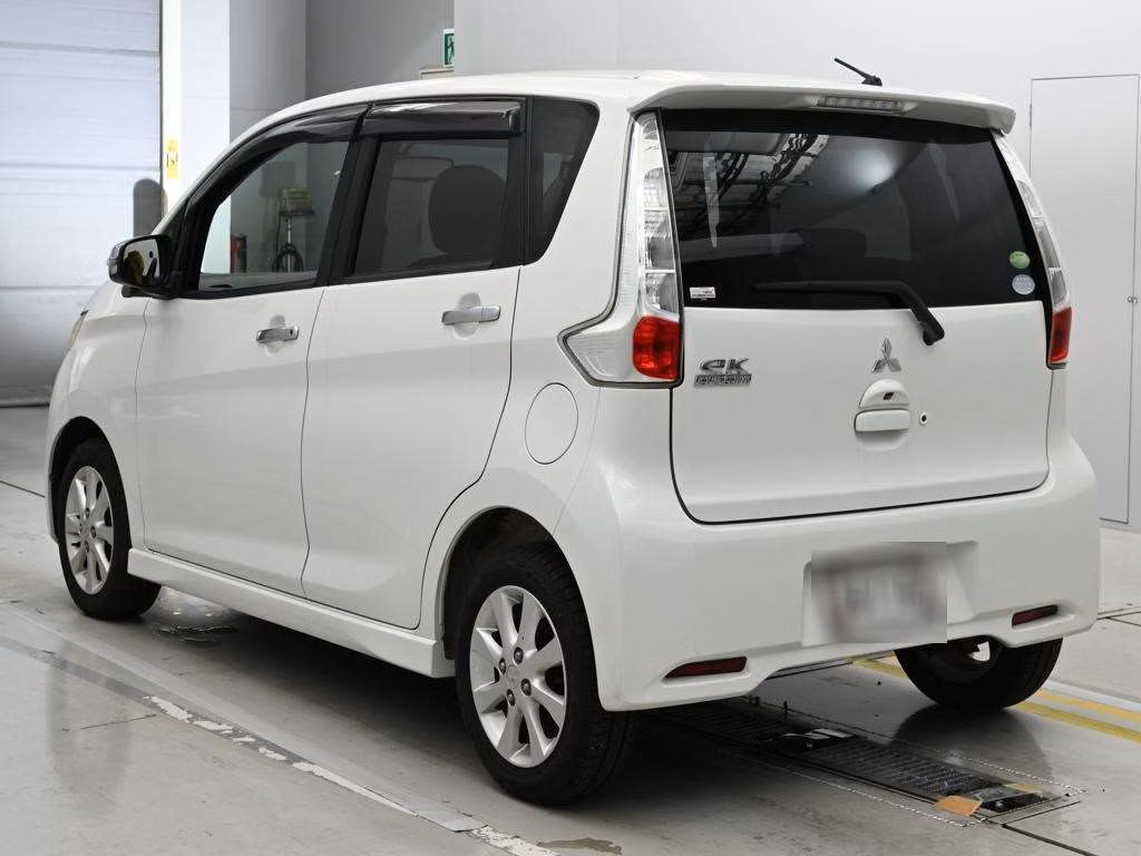 MITSUBISHI EK CUSTOM