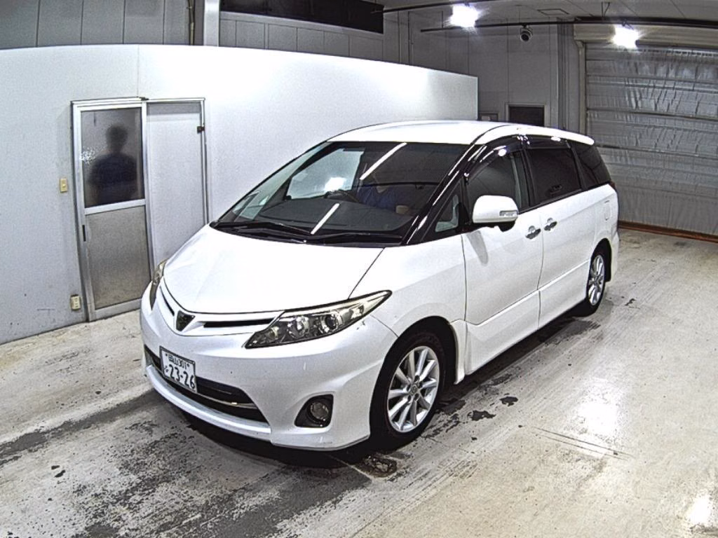 TOYOTA ESTIMA
