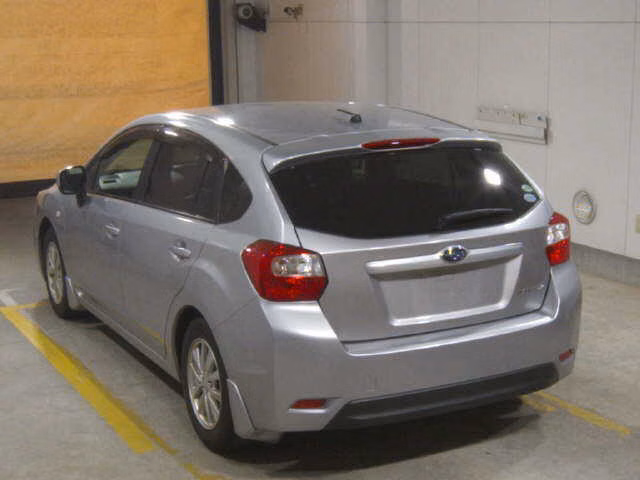 SUBARU IMPREZA