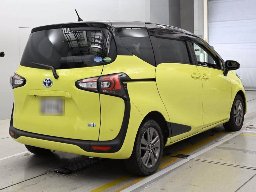 TOYOTA SIENTA