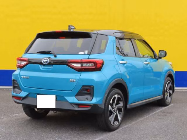 TOYOTA RAIZE