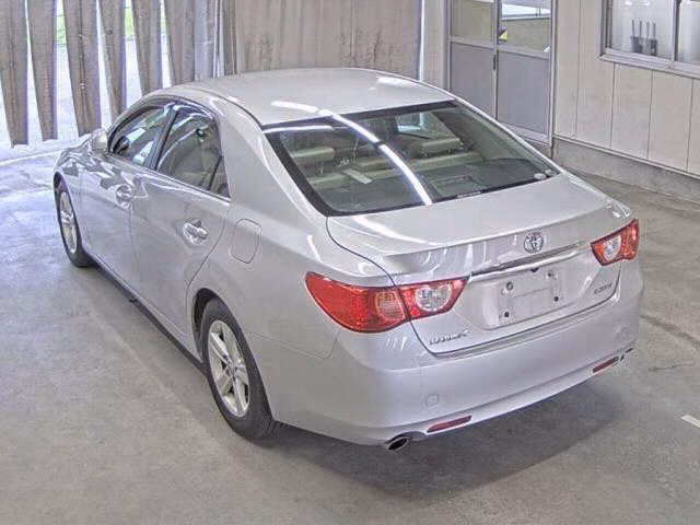TOYOTA MARK X