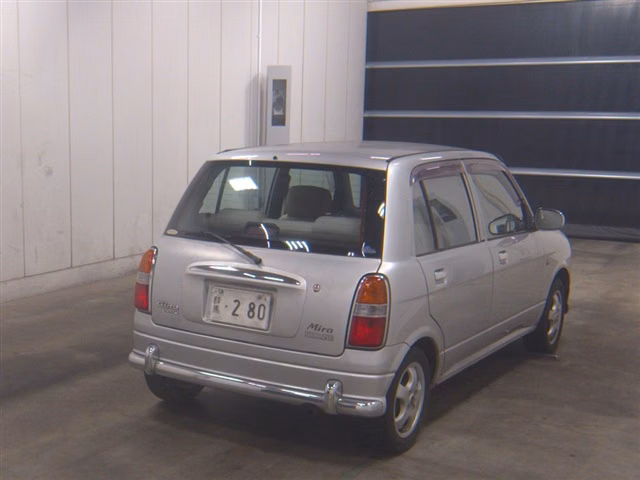DAIHATSU MIRA GINO