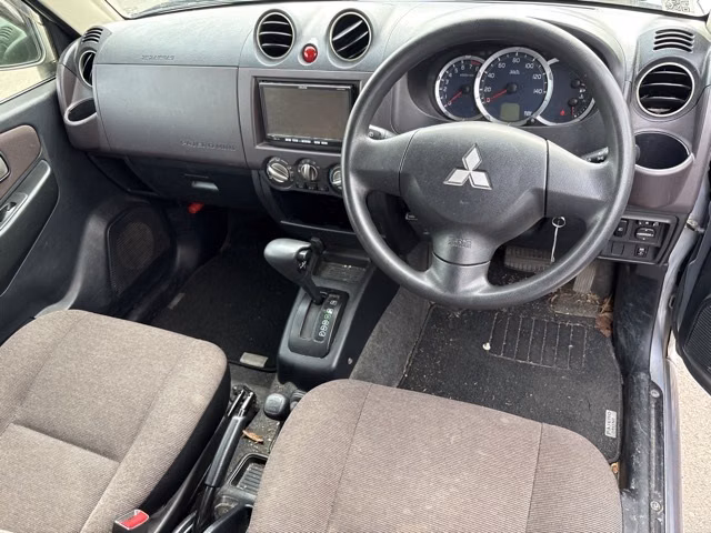 MITSUBISHI PAJERO MINI