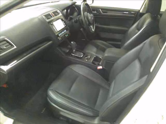 SUBARU LEGACY B4