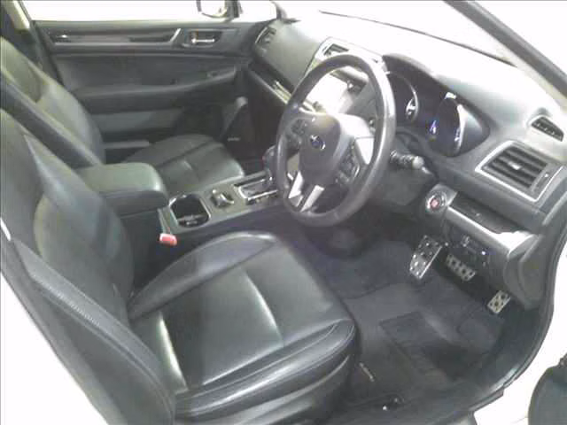 SUBARU LEGACY B4