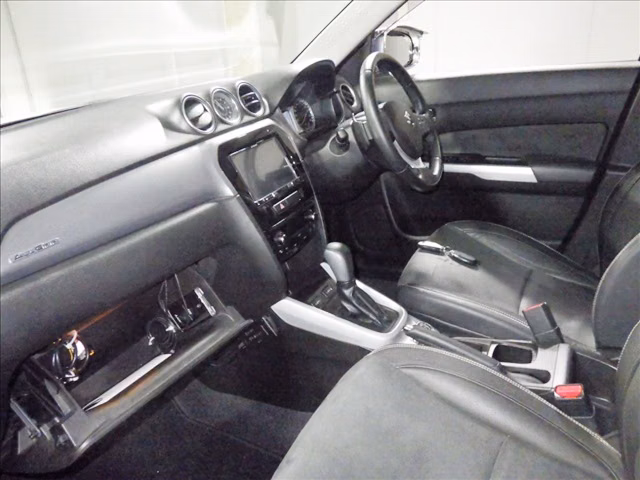 SUZUKI ESCUDO