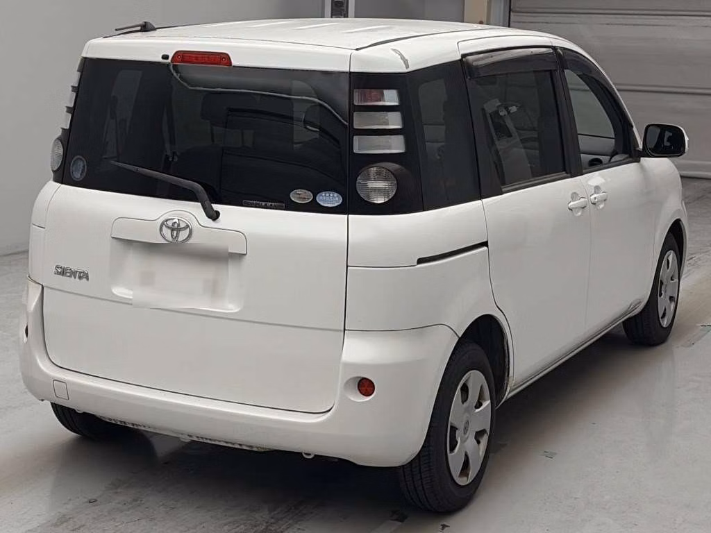TOYOTA SIENTA