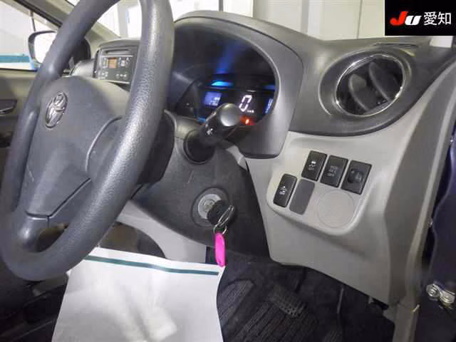 TOYOTA PIXIS EPOCH