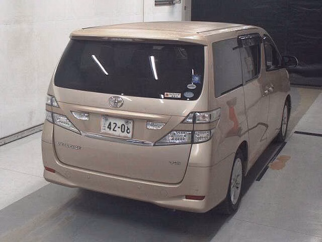 TOYOTA VELLFIRE