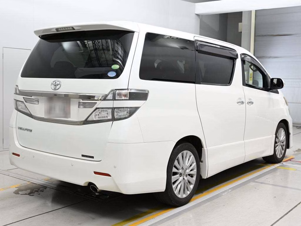 TOYOTA VELLFIRE