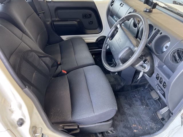 DAIHATSU NAKED