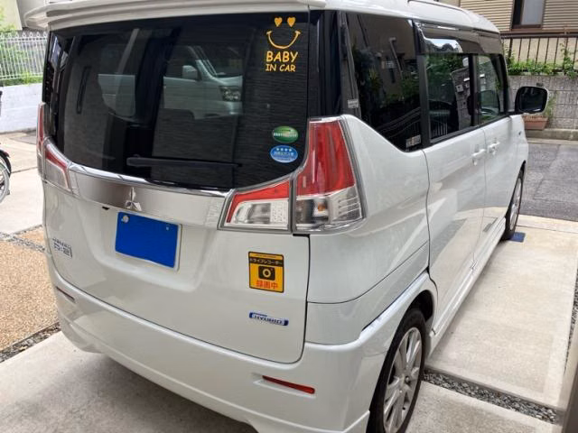 MITSUBISHI DELICA D:2