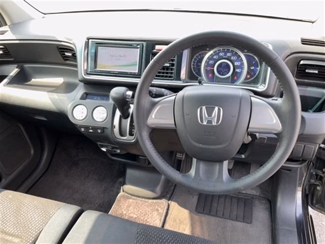 HONDA LIFE