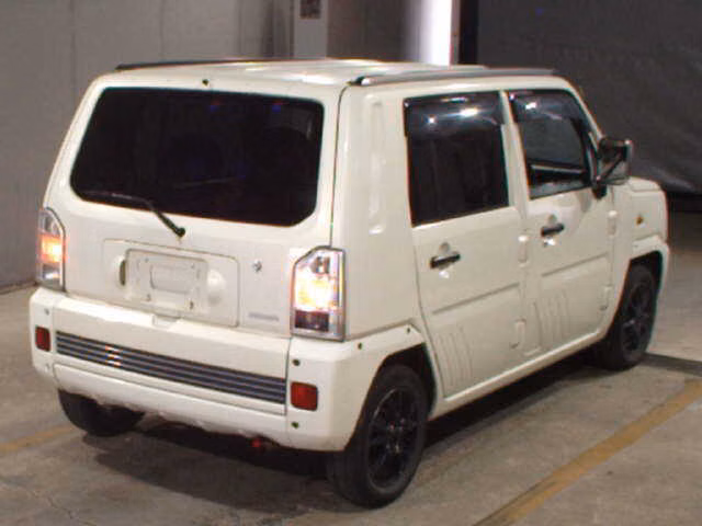 DAIHATSU NAKED