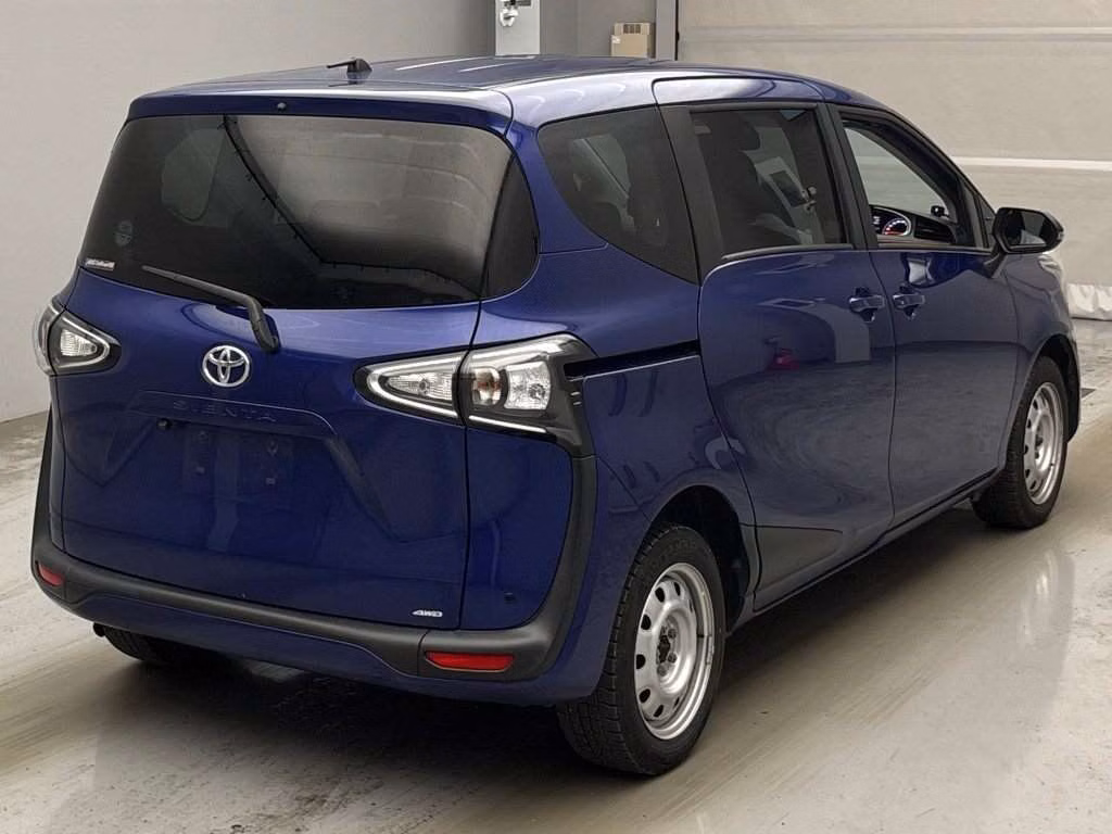 TOYOTA SIENTA